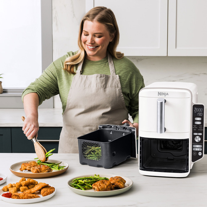 Ninja SL400EUWH product in use