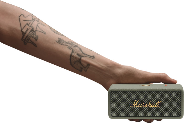 Marshall Emberton III BT Green product in use