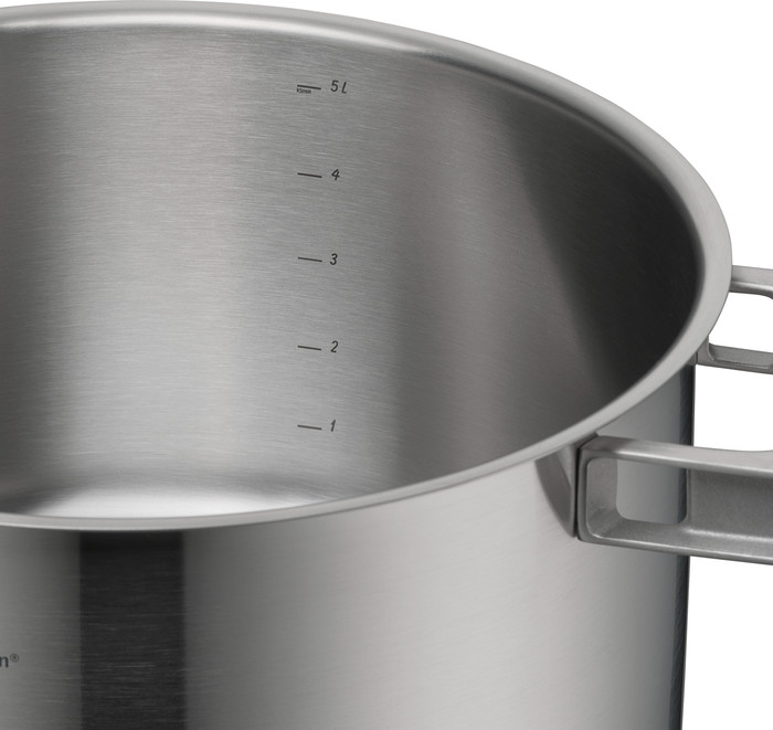 WMF Ultimate Cool Topfset 5-teilig detail