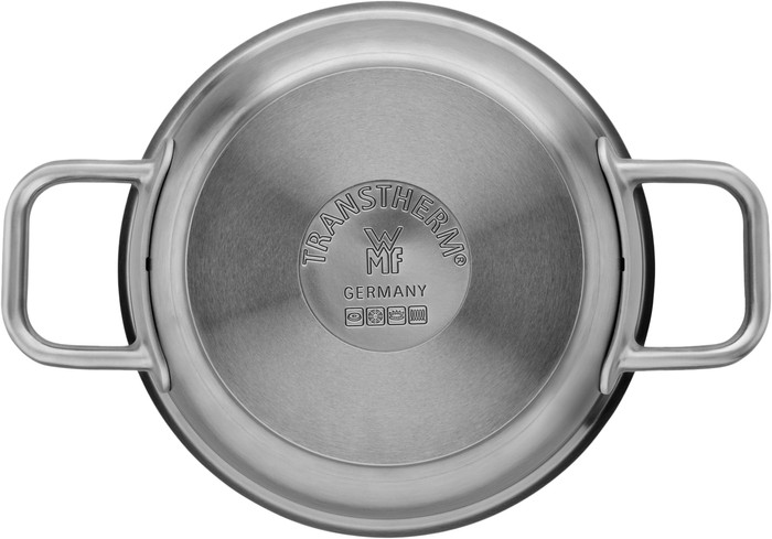 WMF Ultimate Schmorpfanne 24 cm unten