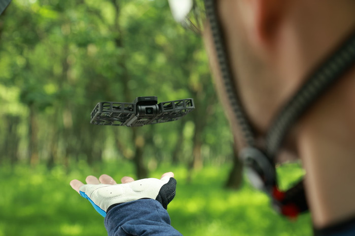 HOVERAir X1 Black Combo product in use