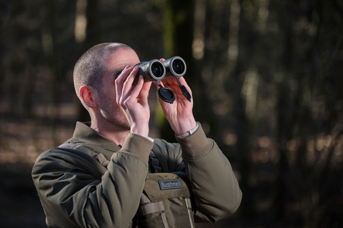 Bushnell R5 8x42 produkt in gebrauch