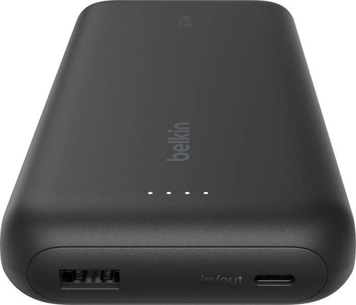 Belkin BoostCharge Power Bank 20,000mAh with Fast Charging Black front