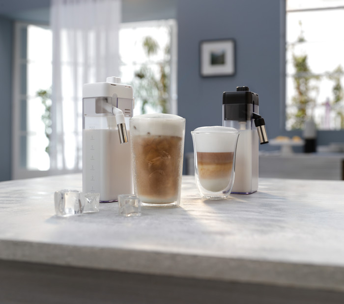 De'Longhi PrimaDonna Aromatic ECAM630.75.TM visual supplier