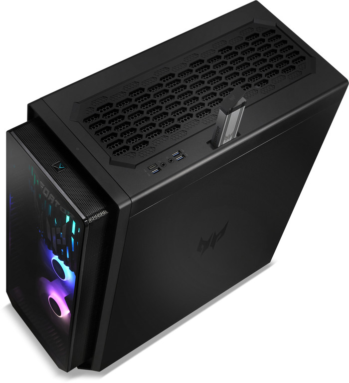 Acer Predator Orion 7000 660 IU7K65802 bovenkant