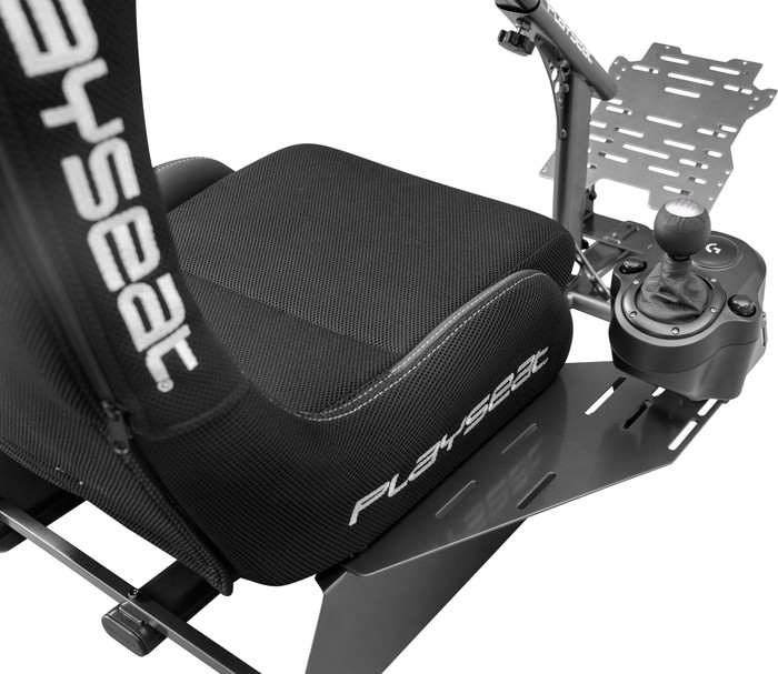 Playseat Gearshift Holder PRO product in use