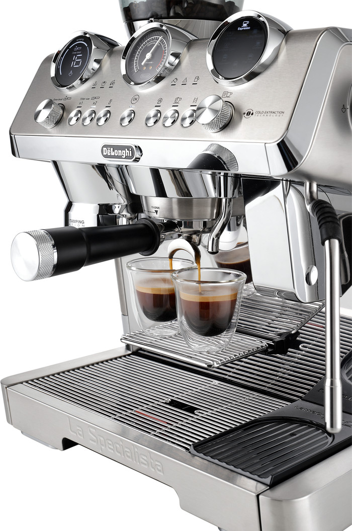 De'Longhi La Specialista Maestro EC9885.M product in gebruik