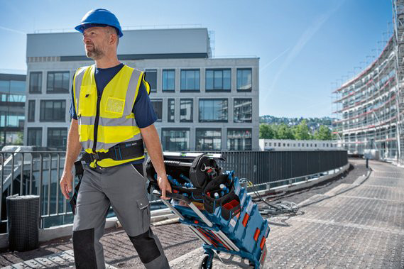 Bosch Professional 7-piece Combi Set Complete product in use