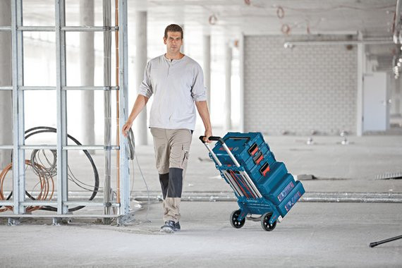 Bosch Professional 7-piece Combi Set + Bosch Professional Caddy L-BOXX product in use