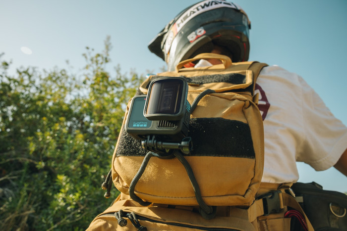 GoPro Anamorphic Lens Mod (GoPro HERO 13) product in gebruik