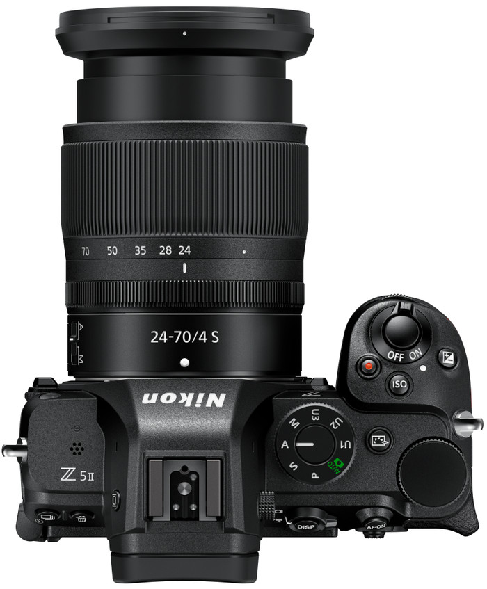 Nikon Z5 II + NIKKOR Z 24-70mm f/4 S bovenkant