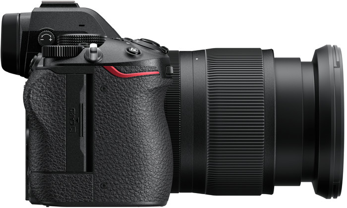 Nikon Z5 II + NIKKOR Z 24-70mm f/4 S rechterkant