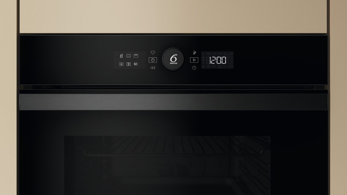 Whirlpool WOI4S8PM1SB detail