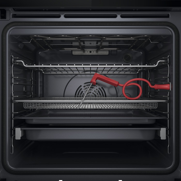 Whirlpool WOI7A8FPT1SBA binnenkant
