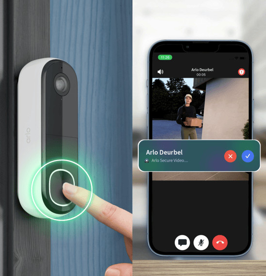 Arlo Essential 2K Outdoor Überwachungskamera + HD Wireless Video Doorbell produkt in gebrauch