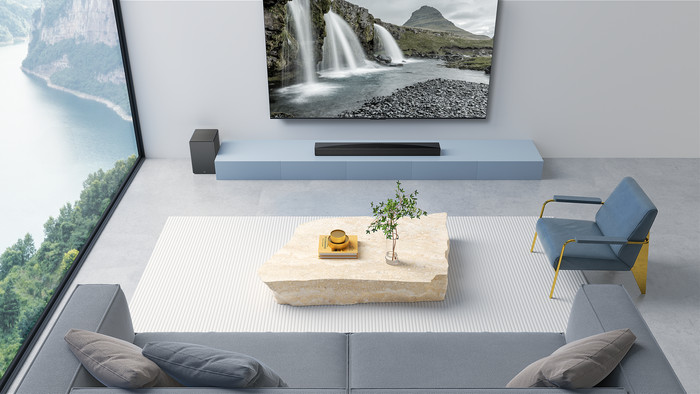 TCL 65" QLED P71K 4K (2025) + TCL Q65H product in gebruik