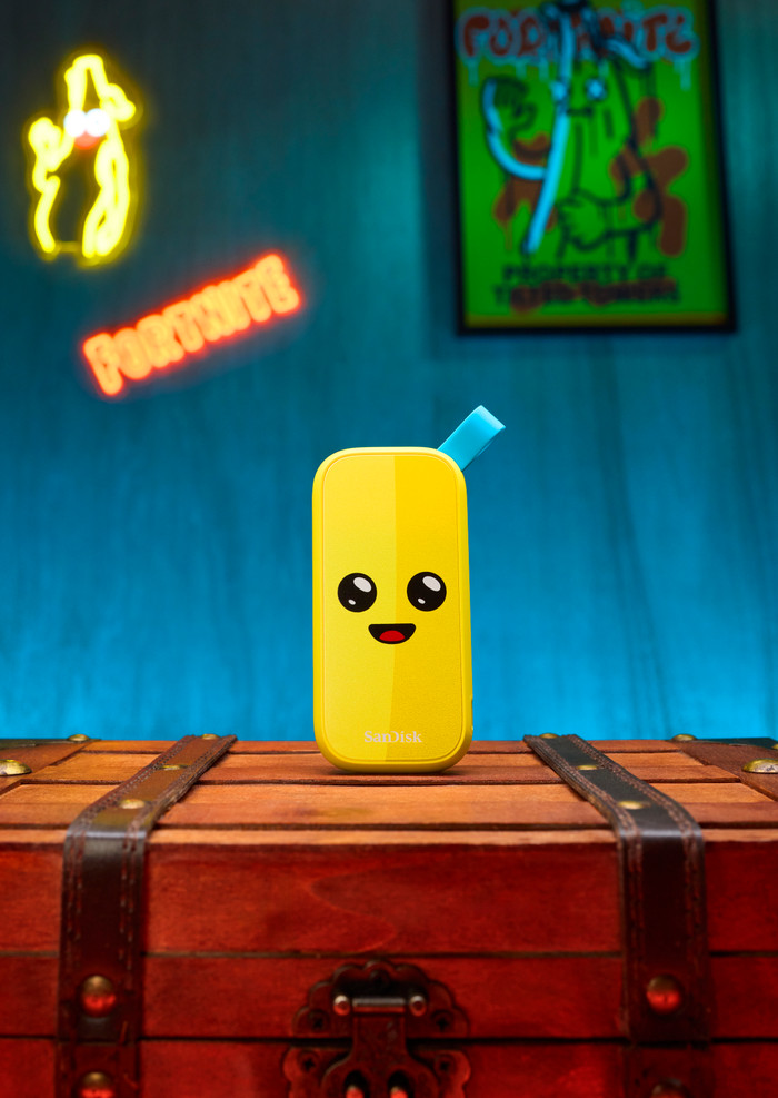 SanDisk Portable SSD 2TB Fortnite - Peely Edition visual supplier