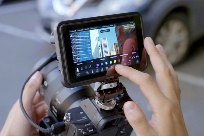 Atomos Shinobi GO product in gebruik