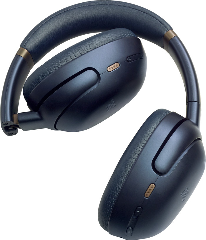 JBL Tour One M3 Blauw detail