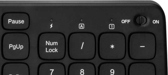 BlueBuilt 24 inch Full HD + BlueBuilt Draadloos USB Toetsenbord QWERTY detail