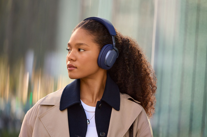 Bowers & Wilkins Px7 S3 Blau produkt in gebrauch