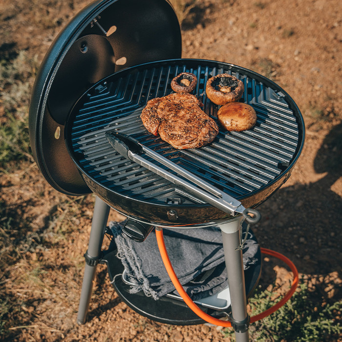 Cadac Carri Chef 50 BBQ / Paella Pan product in gebruik