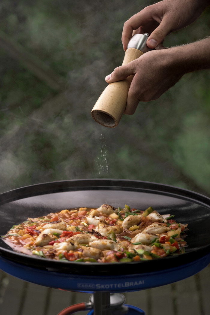 Cadac Skottelbraai product in gebruik