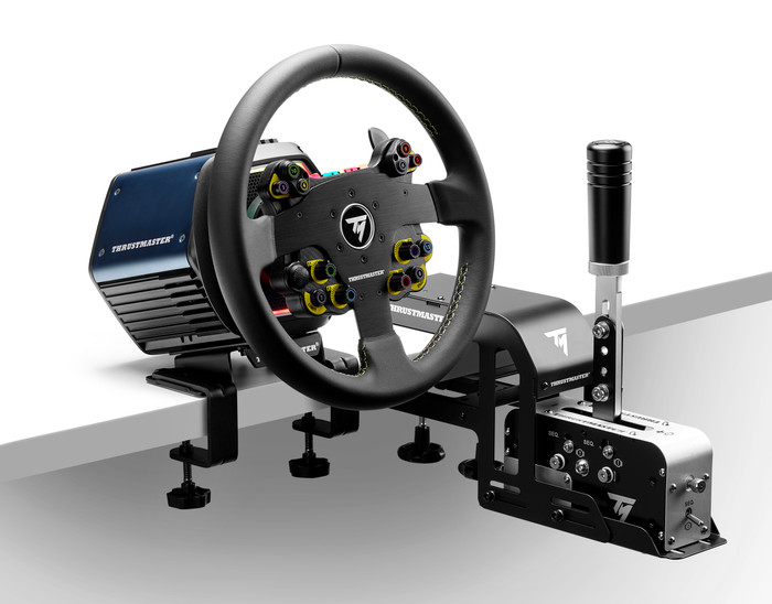 Thrustmaster TSS Handbrake product in gebruik