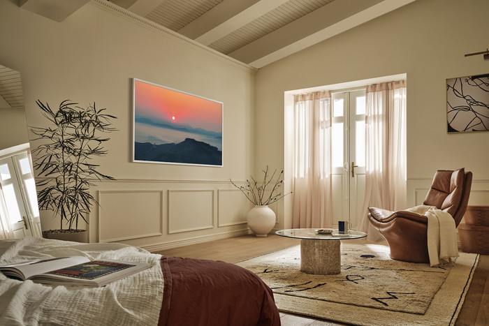 Samsung 85" The Frame Pro LS03FW 4K (2025) product in gebruik