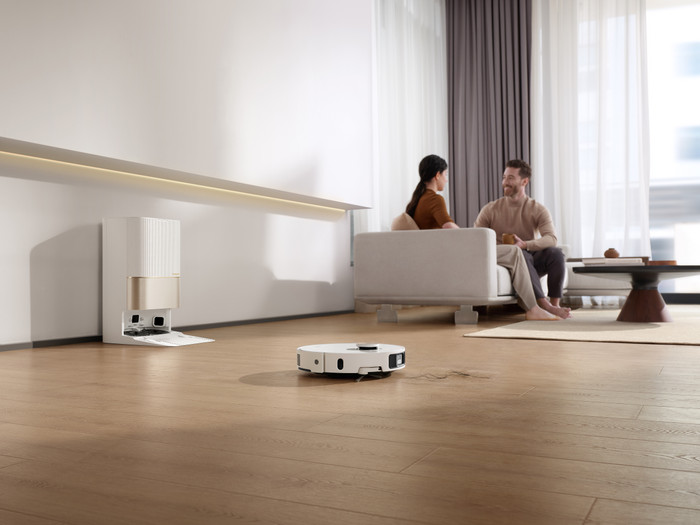 Dreame X40 Ultra Complete White product in use