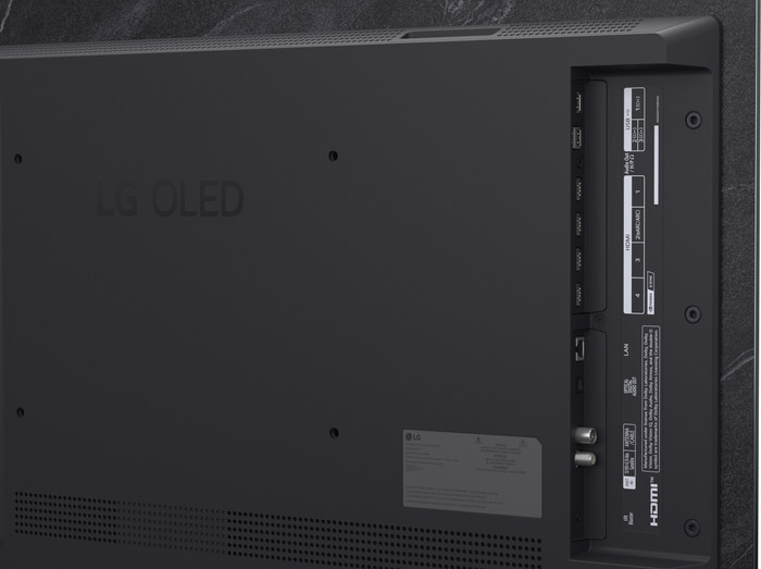 LG 83" OLED EVO C54 4K (2025) detail