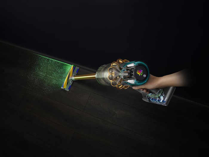 Dyson V15 Detect Absolute Gold detail
