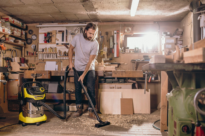 Kärcher WD 5 P S V-25/5/22 (YSY) product in use