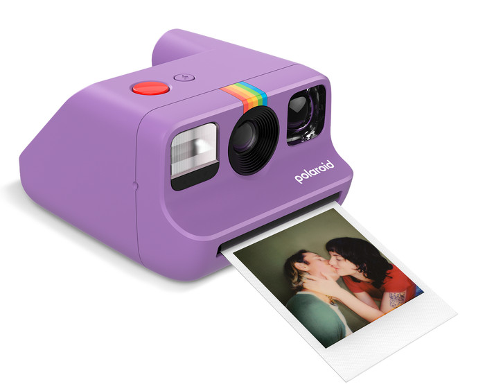 Polaroid Go 2 Purple + Color Film (16 units) left side