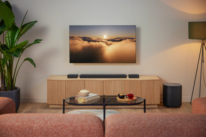 JBL Bar 1000 M2 Zwart product in gebruik