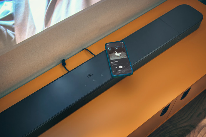 JBL Bar 800 M2 Zwart product in gebruik