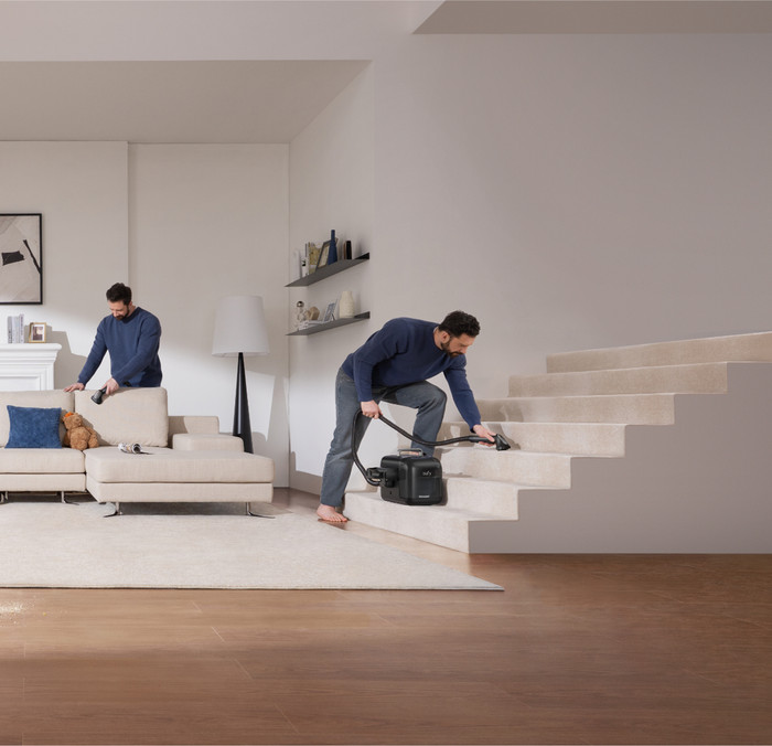 eufy Omni E28 Complete product in use