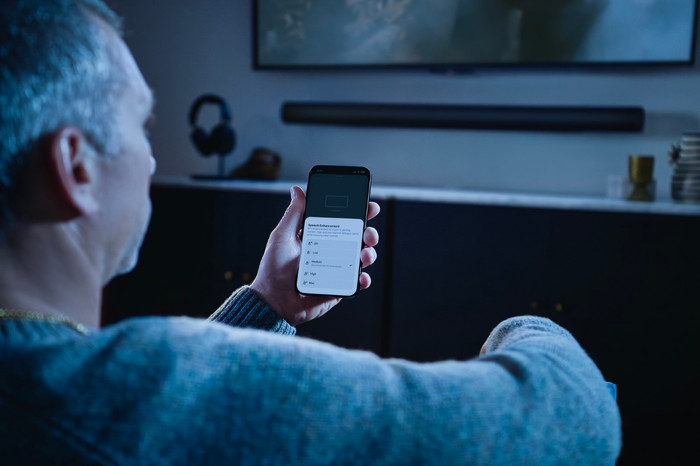 Sonos Arc Ultra + Sonos Sub 4 Zwart product in gebruik