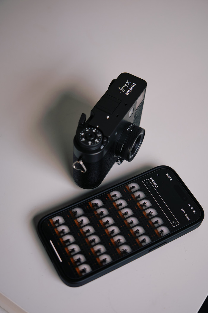 Fujifilm X Half Black product in use