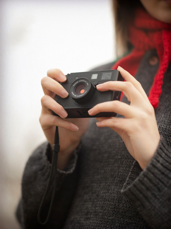 Fujifilm X Half Black product in use