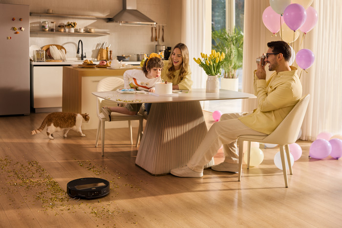 Roborock Saros Z70 R&D Black product in gebruik