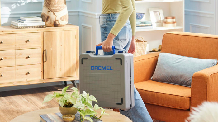 Dremel CS12JM Zaagstation product in gebruik