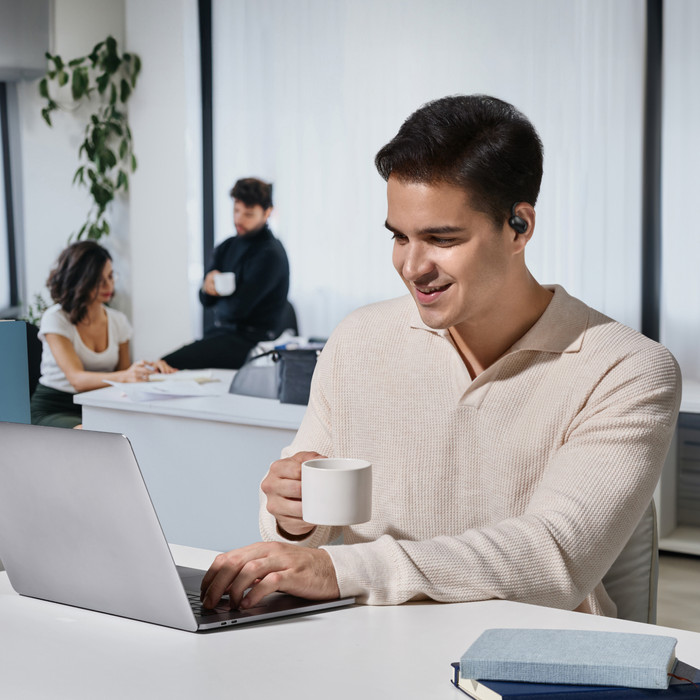 soundcore AeroFit 2 Black product in use