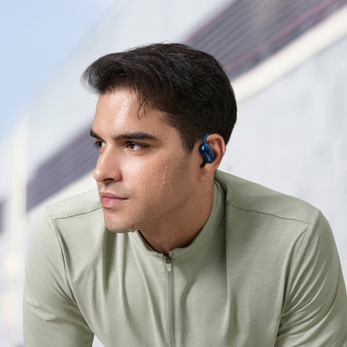 Soundcore AeroFit 2 Blauw product in gebruik