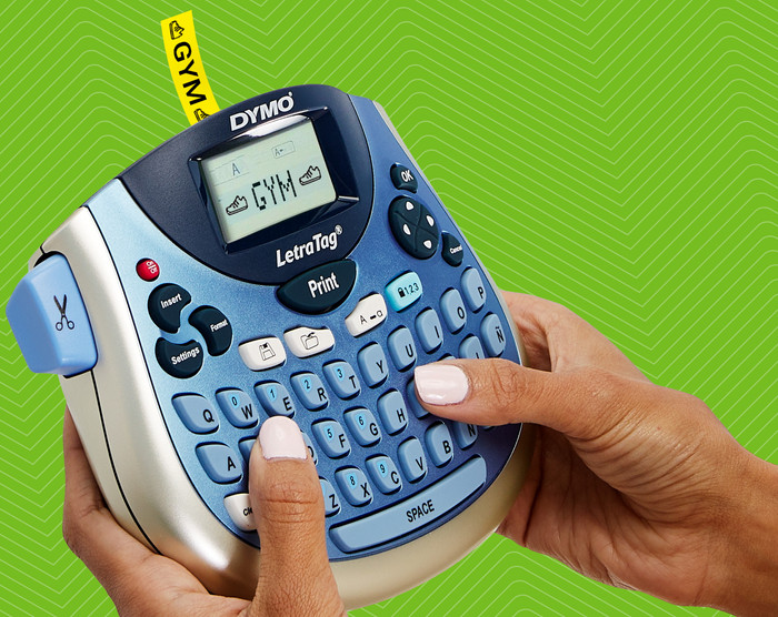 DYMO LetraTag LT-100T Labelprinter Qwerty + tape product in gebruik