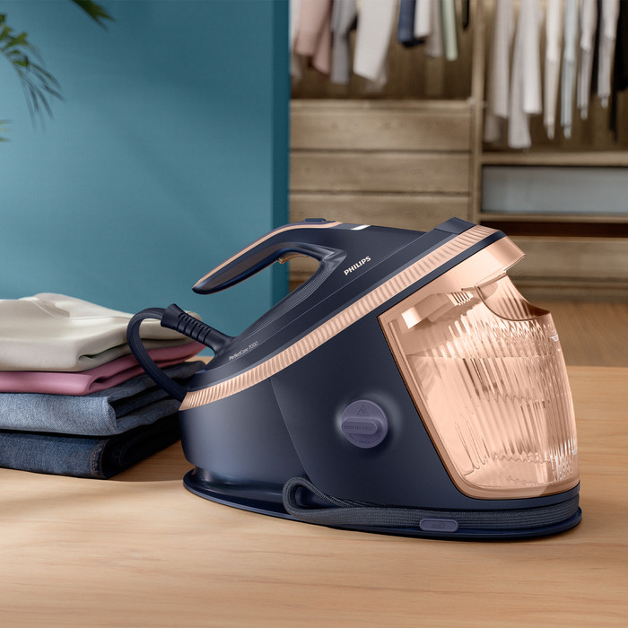 Philips PerfectCare 7000 Series PSG7300/20 product in gebruik