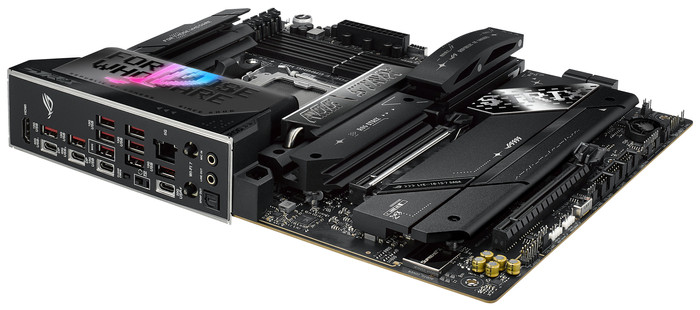 ASUS ROG STRIX X870E-E GAMING WiFi left side