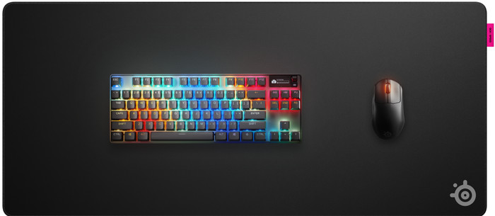 SteelSeries QcK Performance XL - Speed product in use