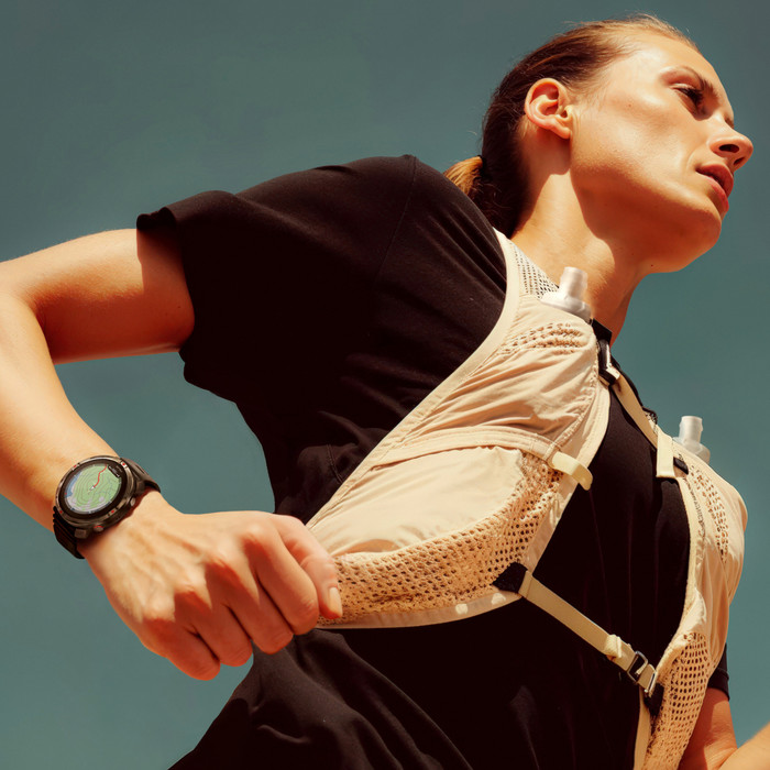 Polar Grit X 2 Black product in use