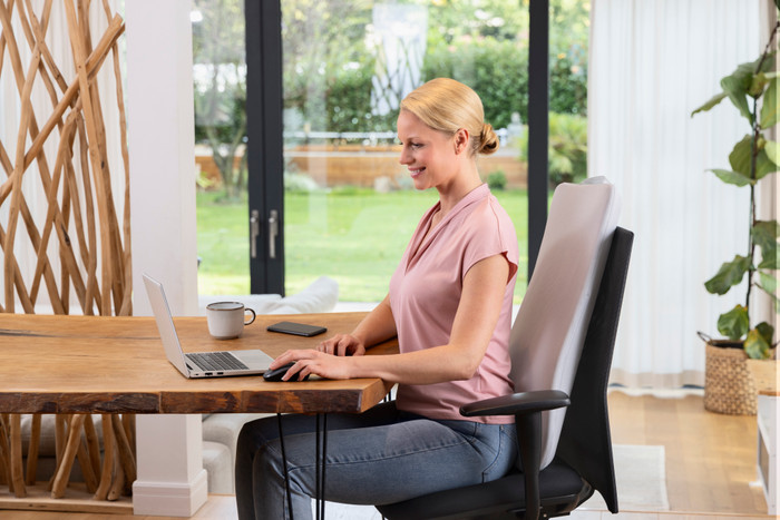 Medisana Shiatsu MC 600 product in use